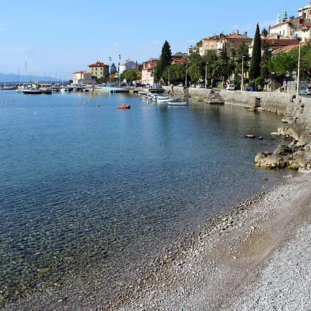 With Parking Space Jusici, Opatija - 15874 Апартаменты *