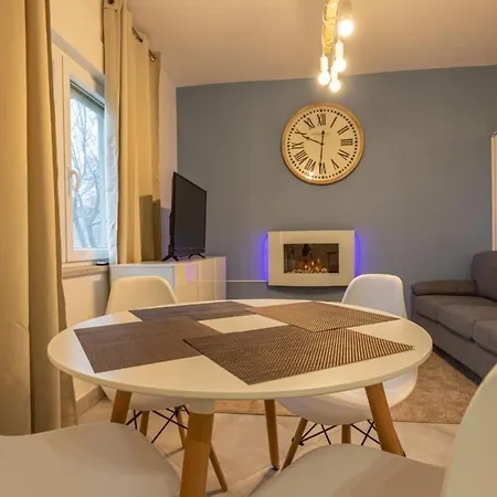 Апартаменты With Parking Space Jusici, Opatija - 15874 *
