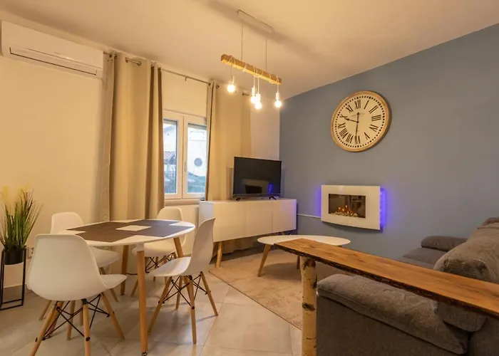 Апартаменты With Parking Space Jusici, Opatija - 15874 *